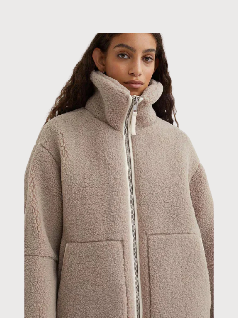 Eloria Haven Teddy Jacket