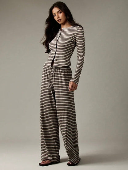 Sorelle Ribbed Lounge Set